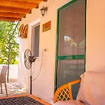 Apagio Μικρός Γιαλός