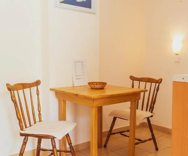 Apagio Apartmanhotel 3*