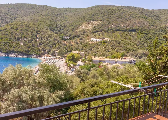 Apagio Aparthotel 4*